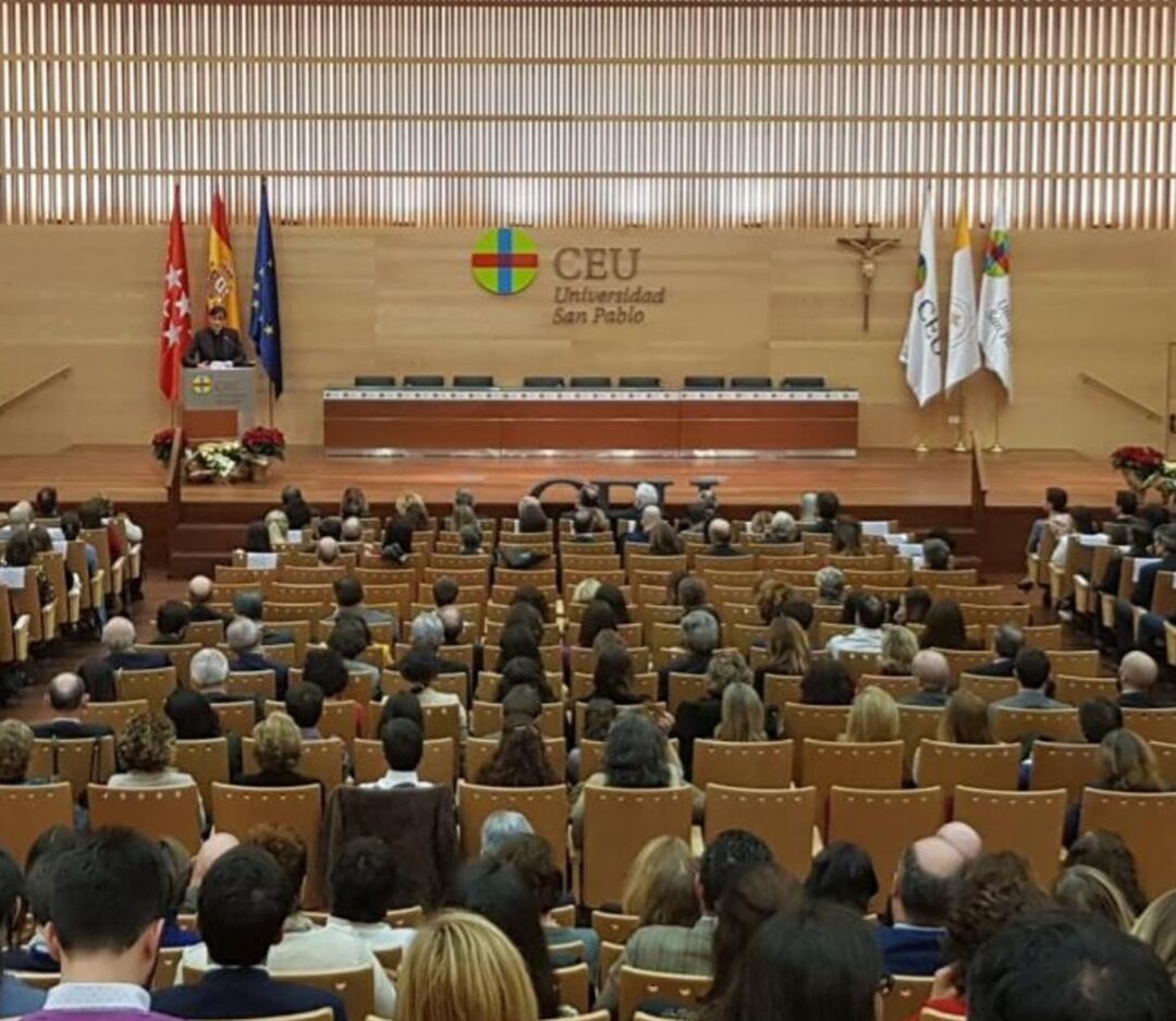 Convocatoria premios UPLH-CEU